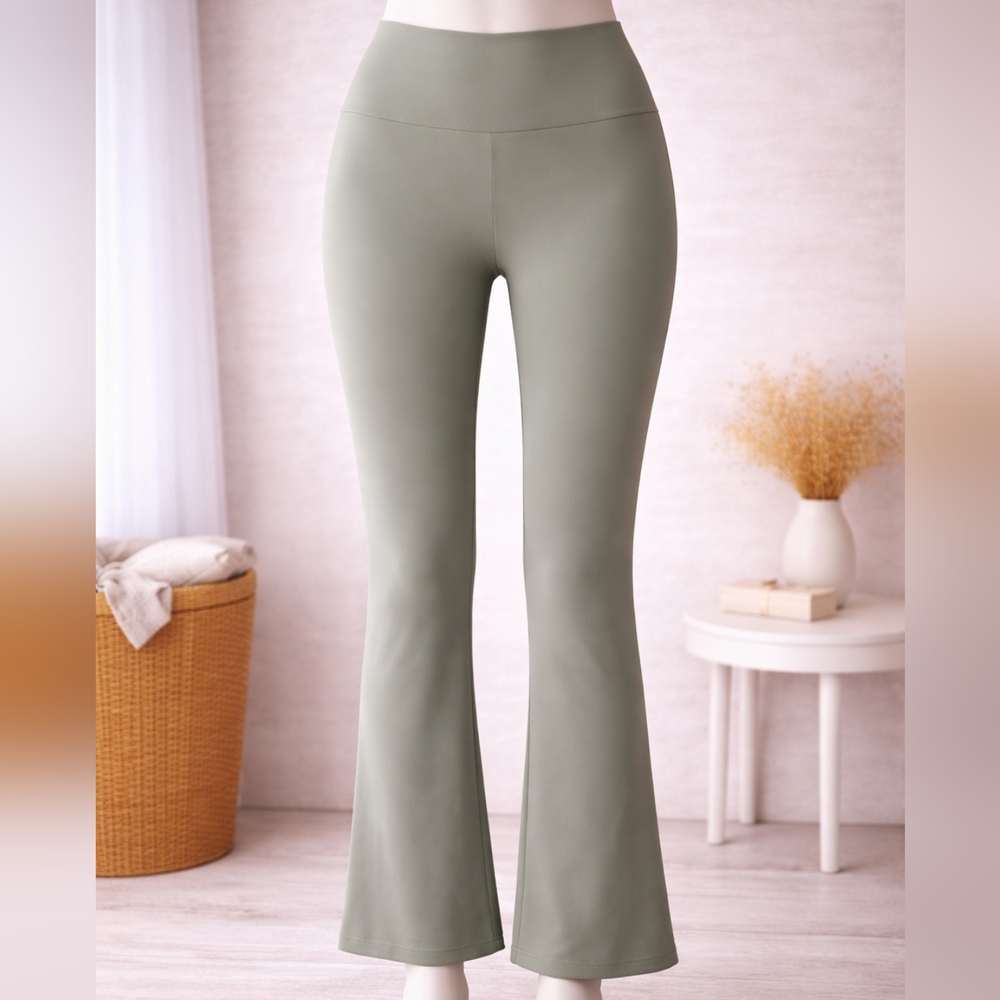 Yogalicious Lux‎ Girlfriend Flare Leggings – 7/8 Ankle Length